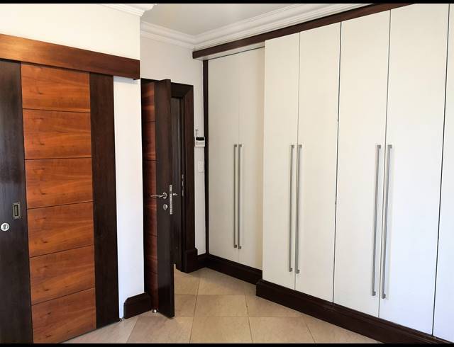 3 BEDROOM TOWNHOUSE TO LET IN ERASMUSKLOOF